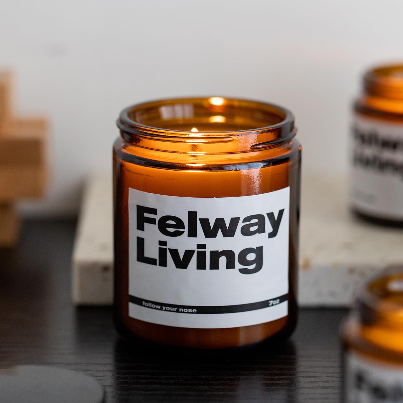 FELWAY Vanilla Scented Candle, Organic Soy Candle for Home Scented, 7 oz Long Lasting, Gift for Women's