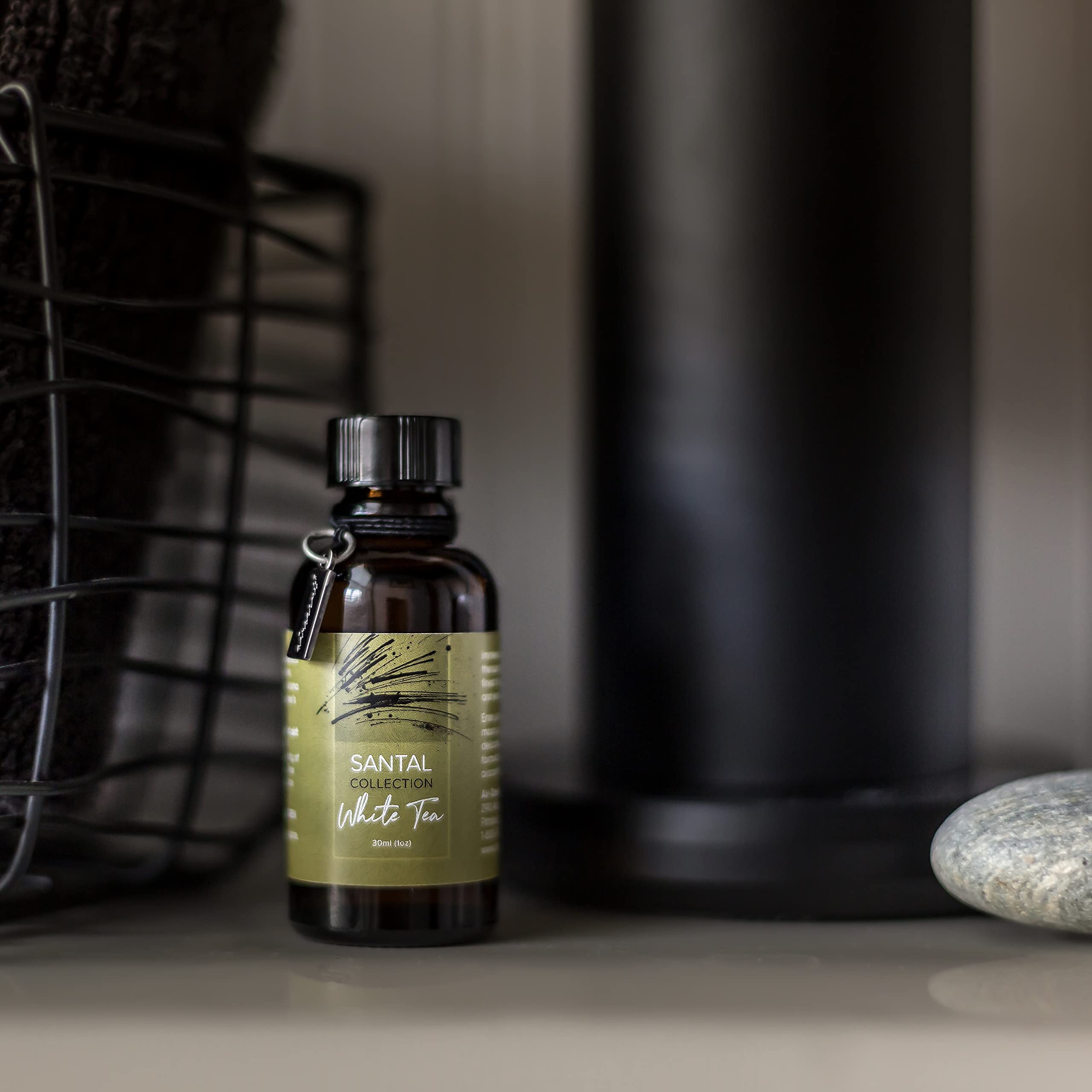 Santal White Tea Diffuser Oil - Air-Scent Aroma and Essential Oil Blend for Aromatherapy Diffusers - 30 Milliliter