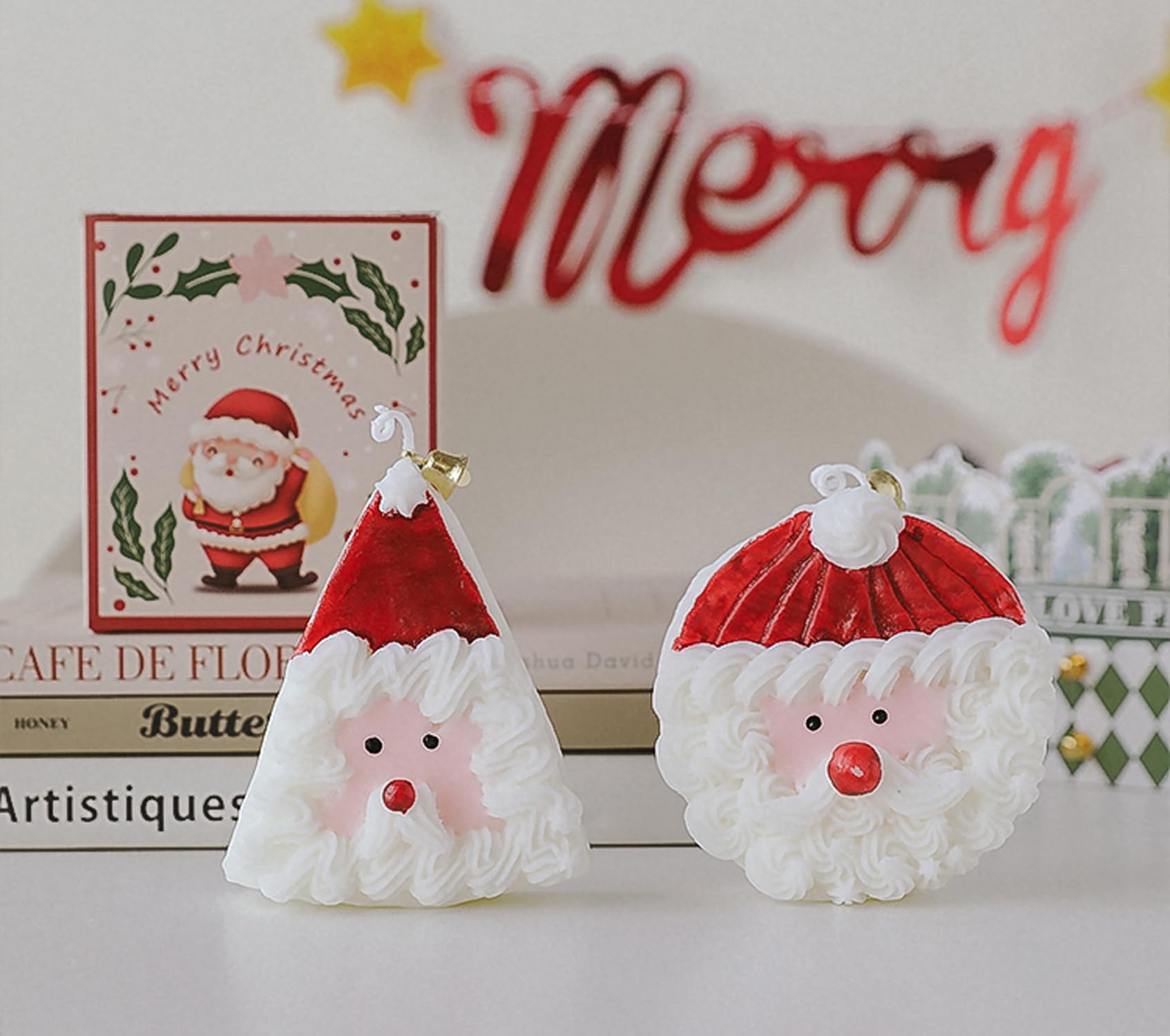 Christmas Cake Scented Candle,110G Handmade Aroma Soy Wax Santa Claus Decorative Candle