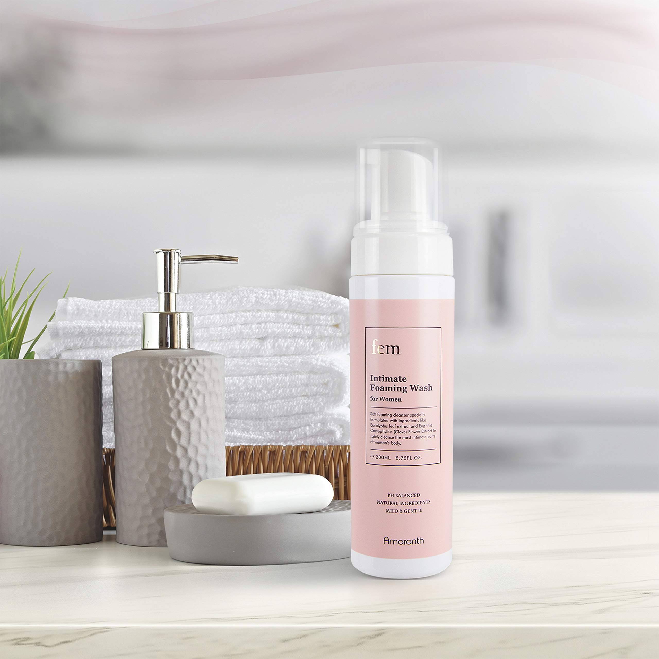 fem pH Balance Intimate Wash for Women, Feminine Wash for Sensitive Skin, Gentle Cleanser