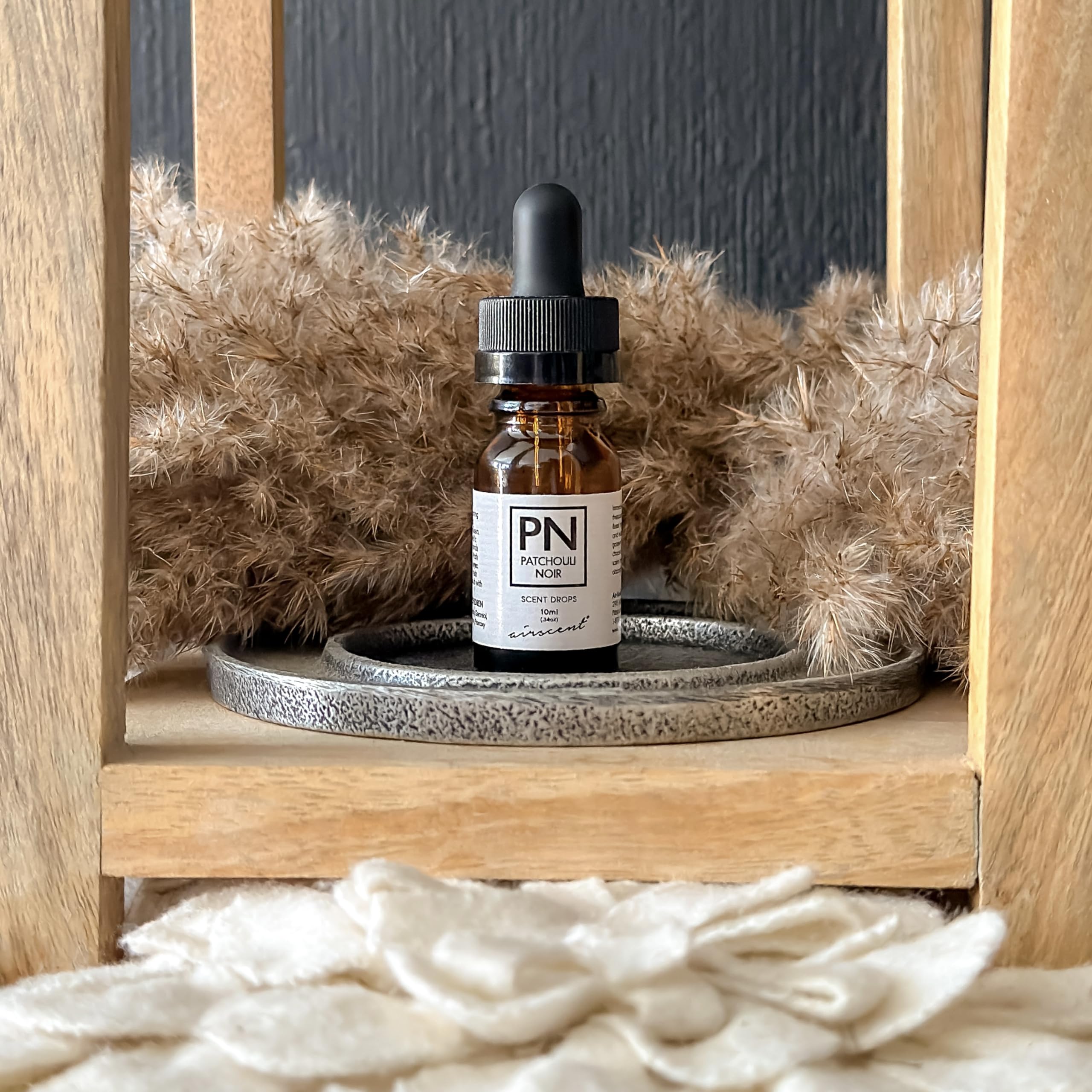 Patchouli Noir Diﬀuser Oil - Air-Scent Aroma and Essential Oil Blend - 10 Milliliter (.34 ﬂ oz)
